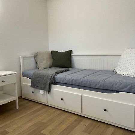 Stromoradni 17 Apartment Břeclav Екстериор снимка