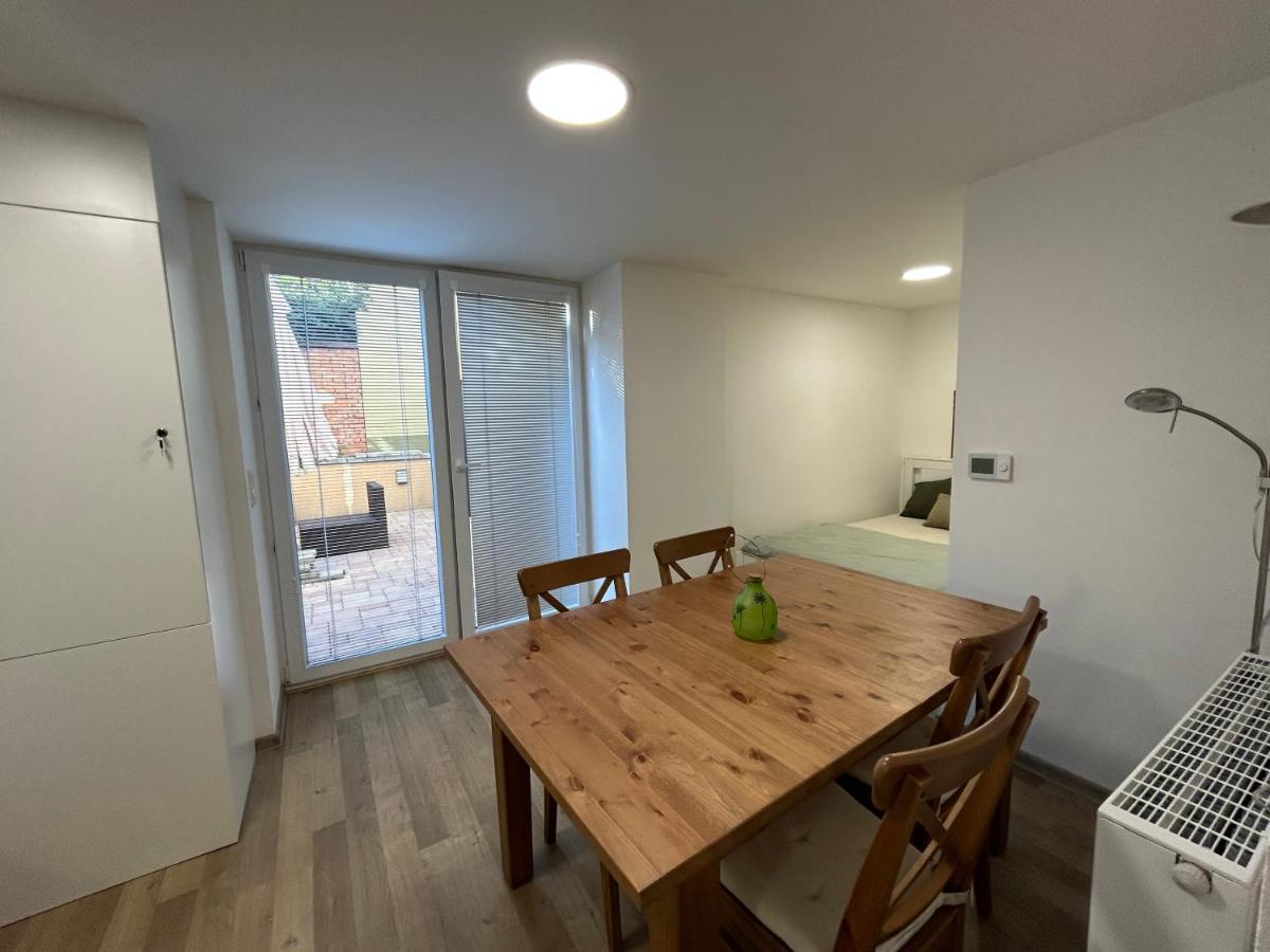Stromoradni 17 Apartment Břeclav Екстериор снимка