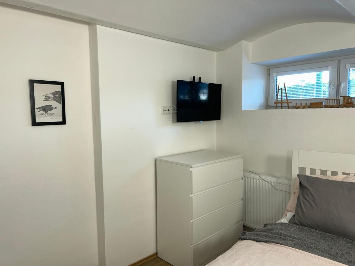 Stromoradni 17 Apartment Břeclav Екстериор снимка